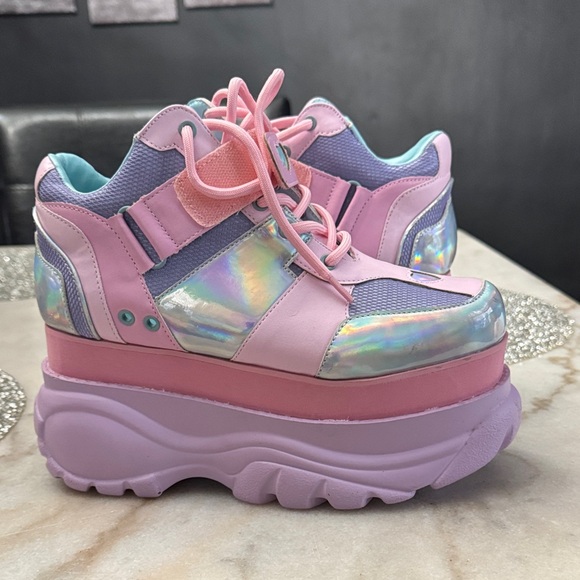 Sugar Thrillz Iridescent Pink Platform Sneakers - Picture 1 of 9